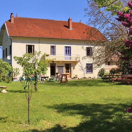 Bed and Breakfast Goute La Vie Marchamp Экстерьер фото