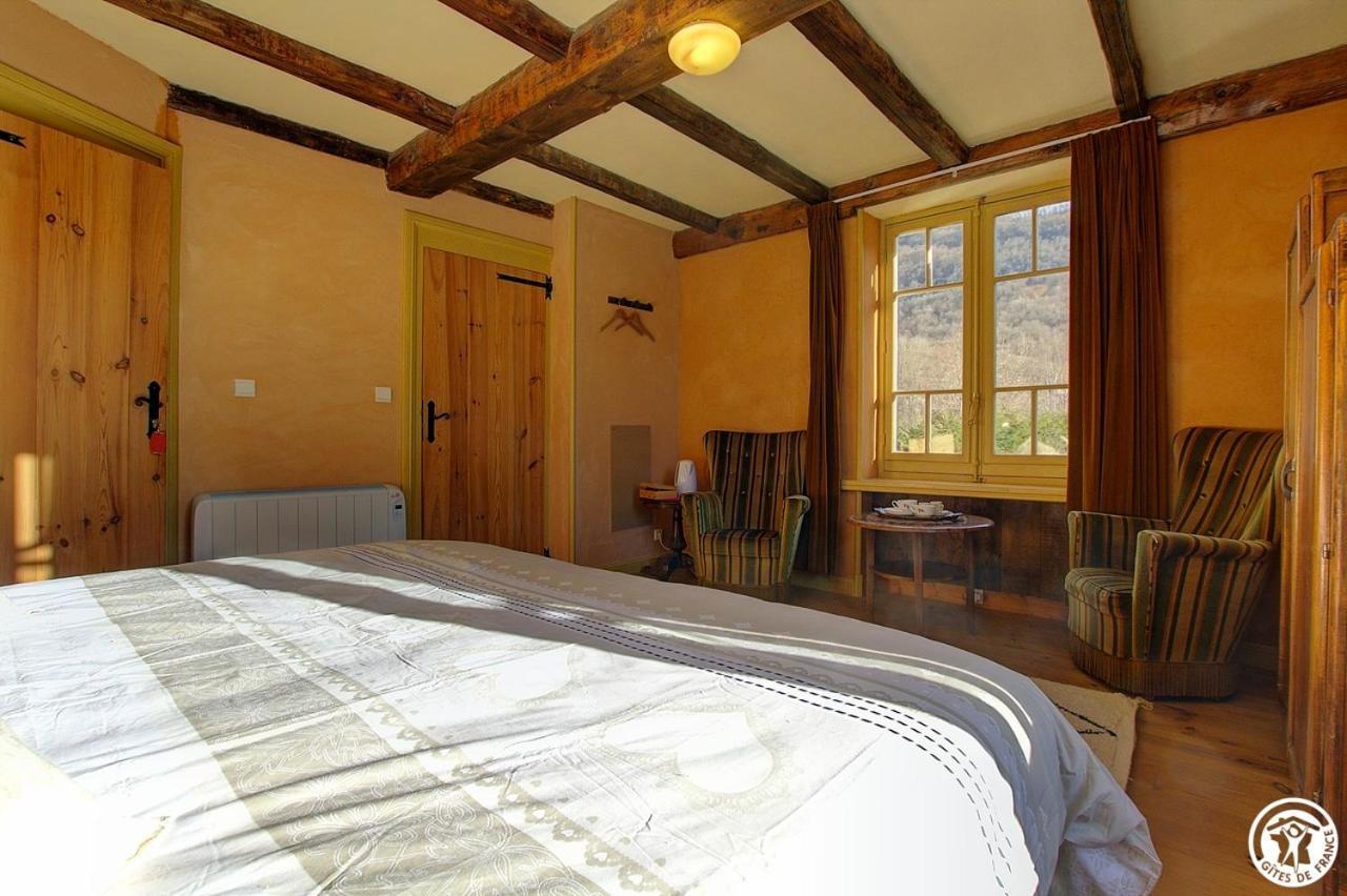 Bed and Breakfast Goute La Vie Marchamp Экстерьер фото
